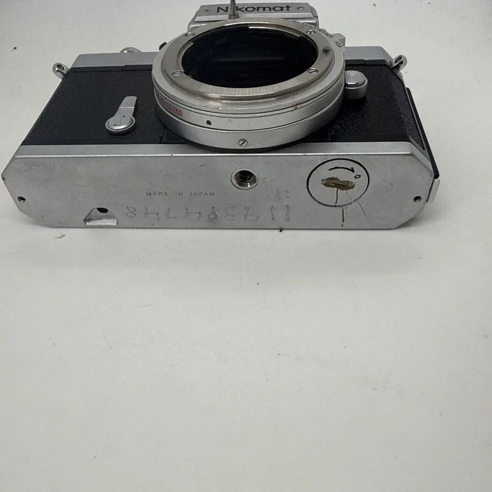 Nikon Nikkormat FT 35mm SLR Camera Working - Tested